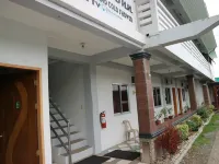 Pacific Waves Inn Hotels in Baler