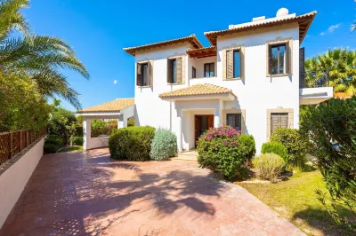 Villa Anna in Latchi