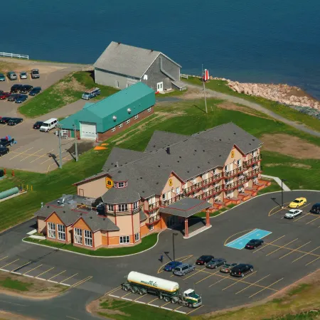 Super 8 by Wyndham Caraquet