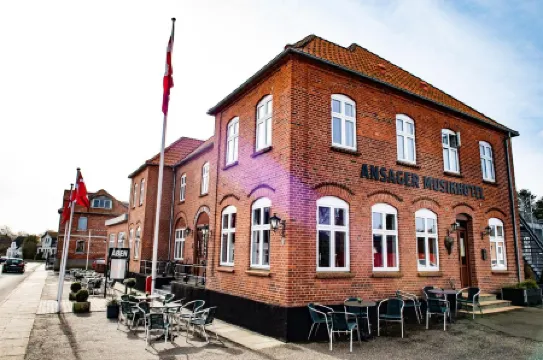 Ansager Hotel og Hytteby