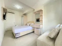 Homey Furnished 2Br Apartment at Parahyangan Residence - Kitchens