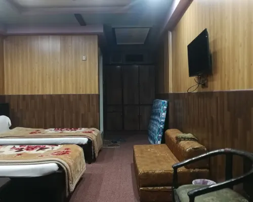 Saman Hotel Hotels in Gilgit