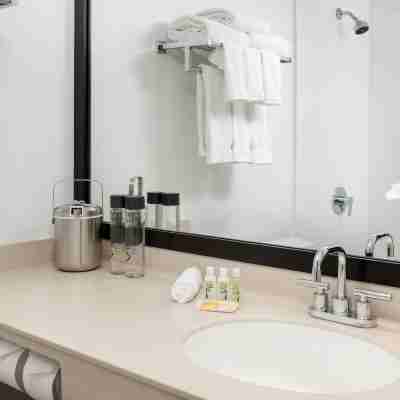 Studio Allston Hotel Boston Rooms