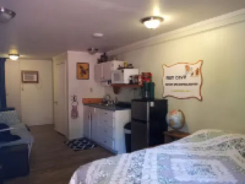 Bigfoot RV & Cabins Park Hotels in 