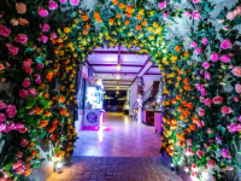 德維弗民宿-芒甸 公伯隴酒店