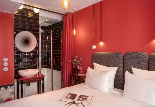 호텔 하이 매틱 파리 객실