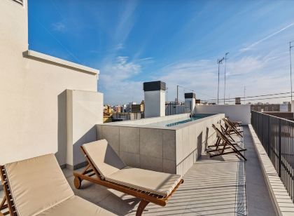 Limehome Valencia Carrer del Pare Palau