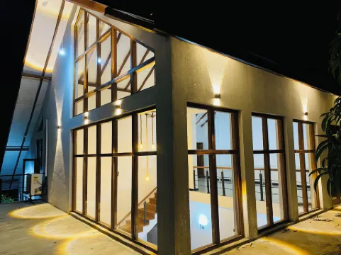 Sigiri Holiday Bungalow Отели рядом с достопримечательностью «Сигирия»