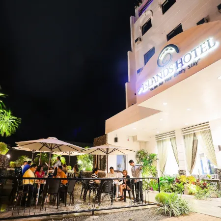 Islands Hotel