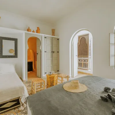Riad Oriental Glory & Spa Отели рядом с достопримечательностью «Пальмерае»