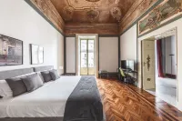 Relais Della Porta Hotels in Naples