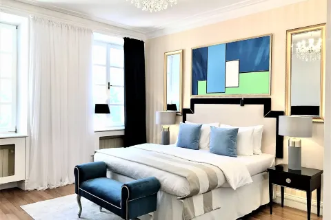 Mondrian Luxury Suites Unesco Old Town