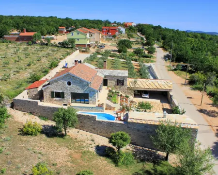 Villa Asseria Hotels in Lisičić