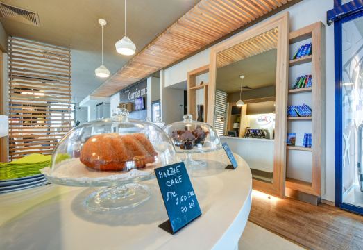 홀리데이 인 프라하 에어포트 객실