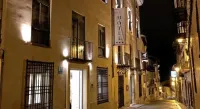 Hotel Leonor de Aquitania