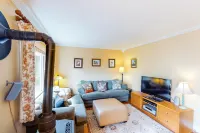 Mountainside Resort F401