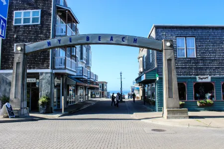 Crab Cottage in Nye Beach Отели рядом с достопримечательностью «Порт оф Ньюпорт - Коммершиал Марина»