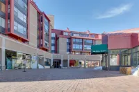 Cozy Efficiency in Village Square - Walk to Slopes with Shared Hot Tub Hôtels à : Copper Mountain