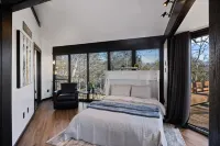 Indoor Pool and Scenic Lake Views - Stunning Treetop Retreat