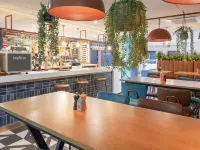 Travelodge Edinburgh Park Hotels near Corstorphine