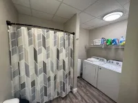 Charming 3-bedroom apartment with AC, WiFi in delightful Presque Isle Hotels in Presque Isle