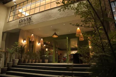 Divik Aparthotel Hotels near Taj-ul-Masjid