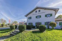 Hotel Leipheim Süd Hotels near Schloss Burgau (Schwaben)