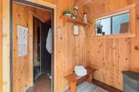 Blue Spruce Retreat Hotels in Heber