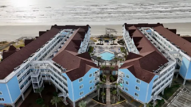 Seascape 2202 The Seashell Pearl Beachfront Condo Gulf Views Pool Hottubs Netflx