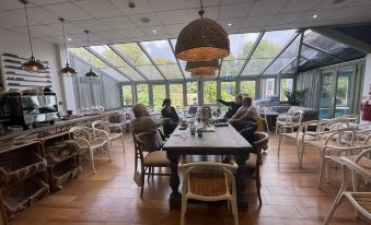 Holbrook Manor & Spa