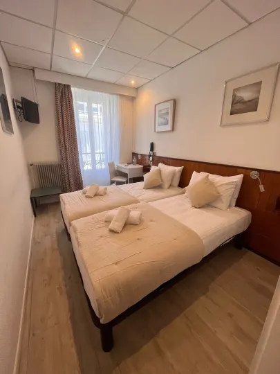 Azurene Royal Hotel