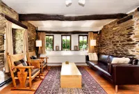 Peaceful Cottage with Forest