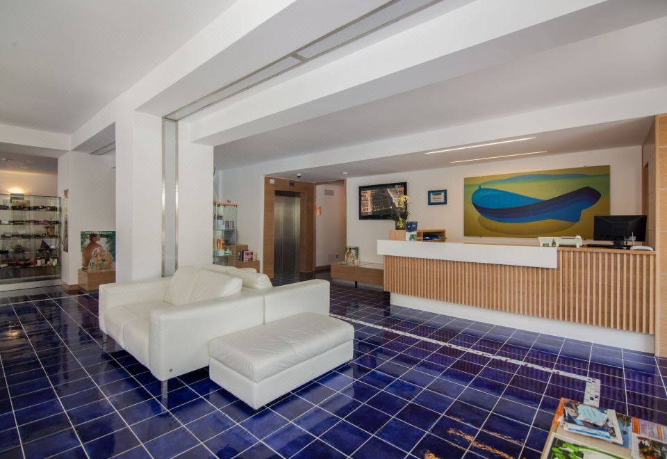 3. 그리포 호텔 참..