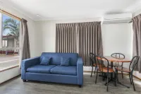 Central Caravan Park Hotels in Guildford