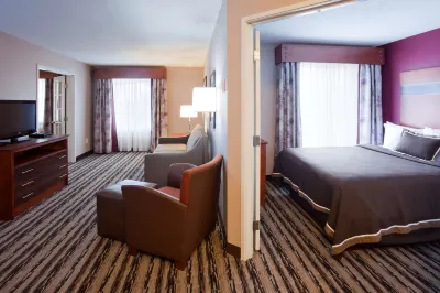 GrandStay Residential Suites Hotel Hotel di Stasiun Cloud