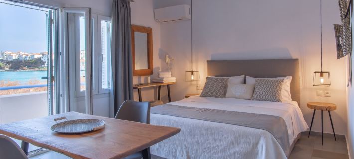 Alkyoni Studios Hotels in Andros