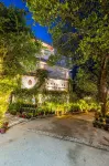 Antalya Rishikesh Hotel dekat Tera Manzil Temple
