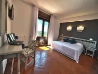 Hospedium Hotel Juan II - parking