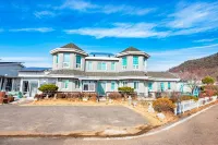Ganghwa Jamilnaha Pension Hotel in zona Strengthen the rock oratory