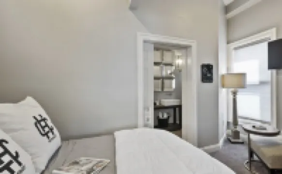 The Cochrane House Luxury Historic Inn