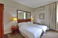 The Balmoral - Halaal