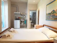 Artemis Studios & Apartments - 3-Star