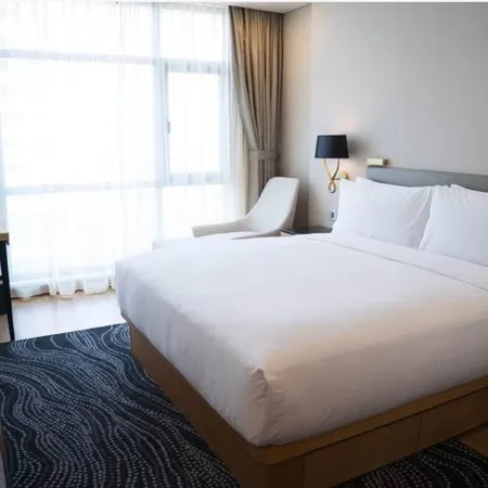 De Nelcom Resorts