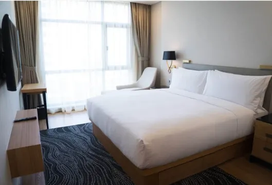 De Nelcom Resorts