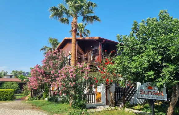 日落精品酒店及出租公寓