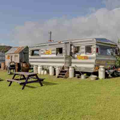 2 X Double Bed Glamping Wagon at Dalby Forest Hotel Exterior