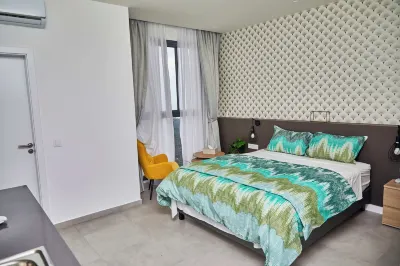 Waypoint Suites Hotels near Établissement Khadim RASSOUL