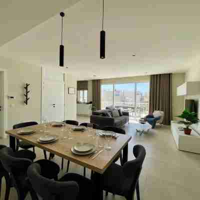 Bugibba Square Seafront Apartments by Holi Rooms