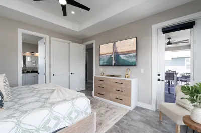 611 Estero Blvd Home