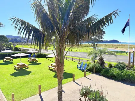 Baileys at the Beach